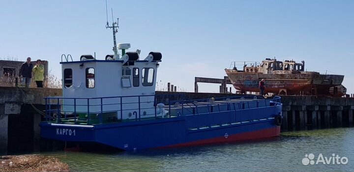 Понтон самоходный грузовой