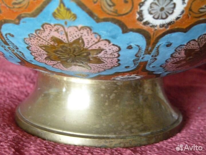 Декоративные вазы латунь Индия