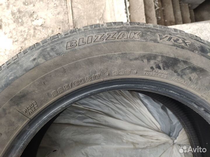 Bridgestone Blizzak VRX 225/65 R17
