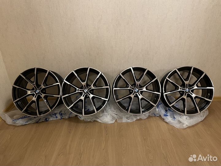 Комплект колес R20 BMW 728 M Style