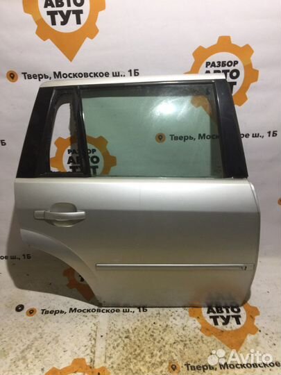 Задняя правая дверь Ford Mondeo 3 Универсал