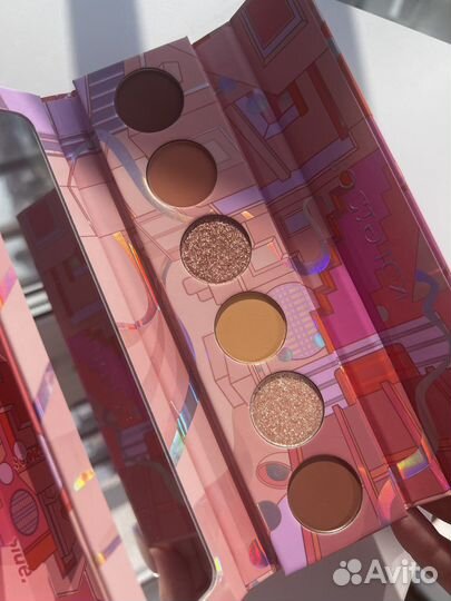 Палетка теней Kaleidos Futurism Sashimi City