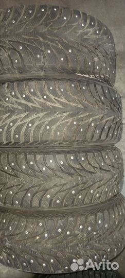 Yokohama Ice Guard IG35 175/55 R15 и 195/50 R15 77T