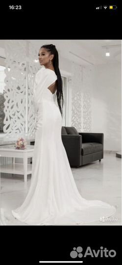 Свадебное платье