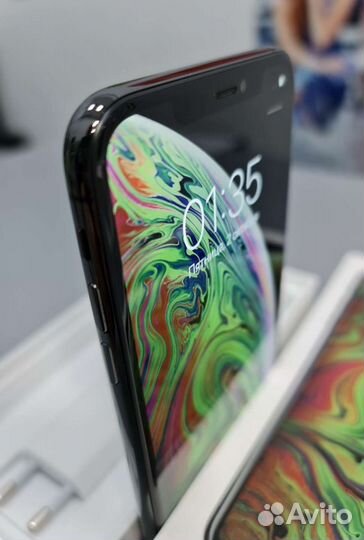 iPhone Xs Max, 64 ГБ