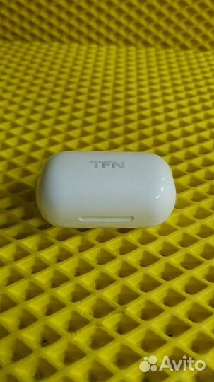 Наушники tfn hstws003