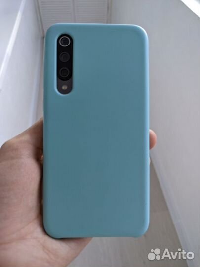 Xiaomi Mi 9 SE, 6/128 ГБ