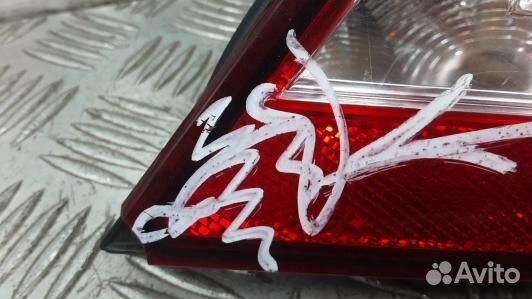 Фонарь задний правый chrysler sebring 3 (93B19MY01