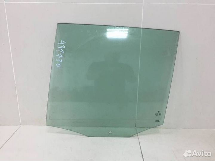 Стекло двери задней левой Volkswagen Tiguan 5N2 20