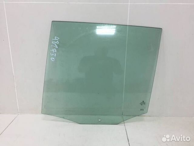 Стекло двери задней левой Volkswagen Tiguan 5N2 20
