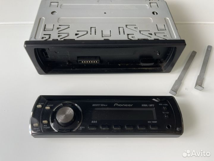 Автомагнитола Pioneer DEH-1100MP