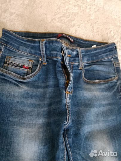 Джинсы
