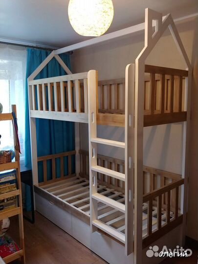 Кровать домик детская