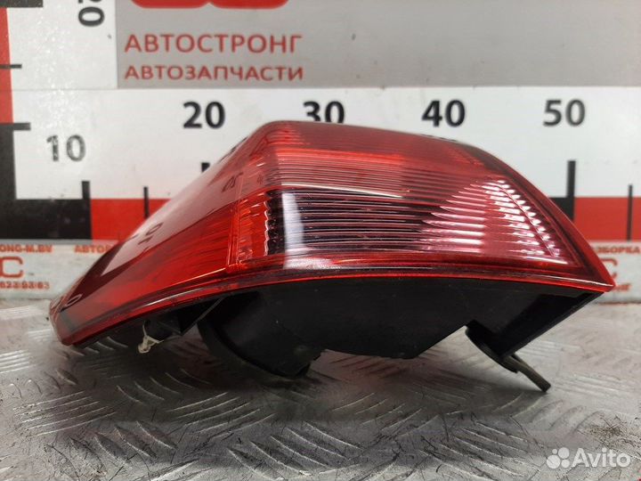 Фонарь для Nissan Qashqai+2