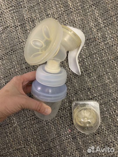 Молокоотсос avent ручной бу