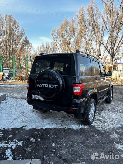 УАЗ Patriot 2.7 МТ, 2015, 181 000 км