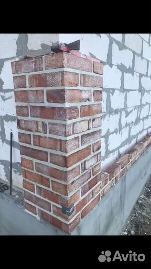 Плиточник, каменщик