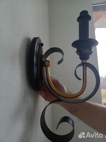 Настенный светильник бра