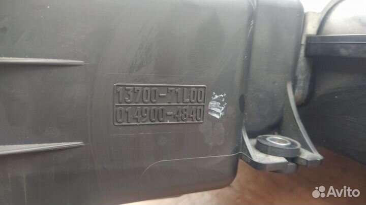 Корпус воздушного фильтра Suzuki Swift K12B