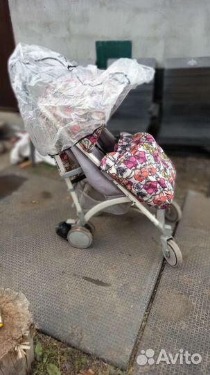 Прогулочная коляска трость
