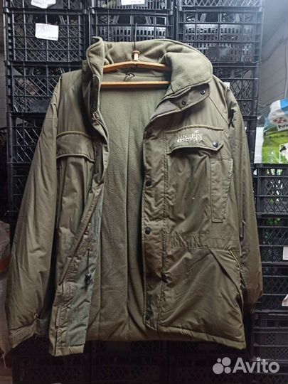 Зимний костюм для рыбалки