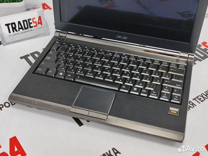 Нетбук Asus 11.2