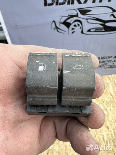 Кнопки Volkswagen Touareg 4.2 AXQ 2004