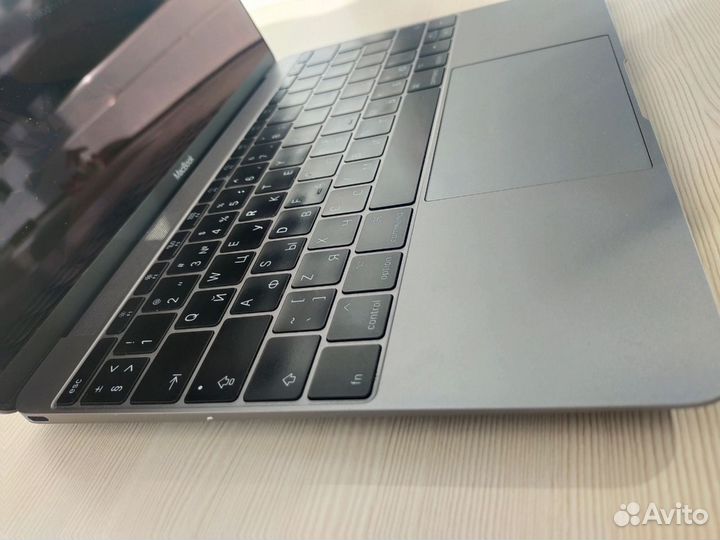 Apple MacBook 12 retina 2017