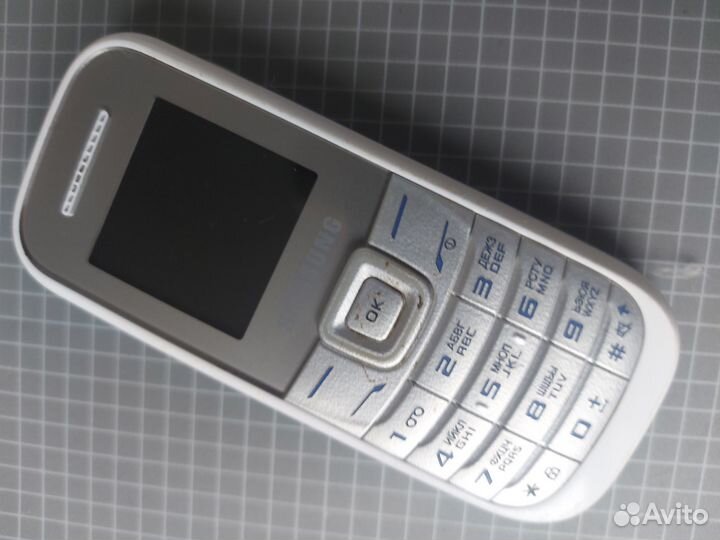 Samsung Keystone 2 GT-E1200M