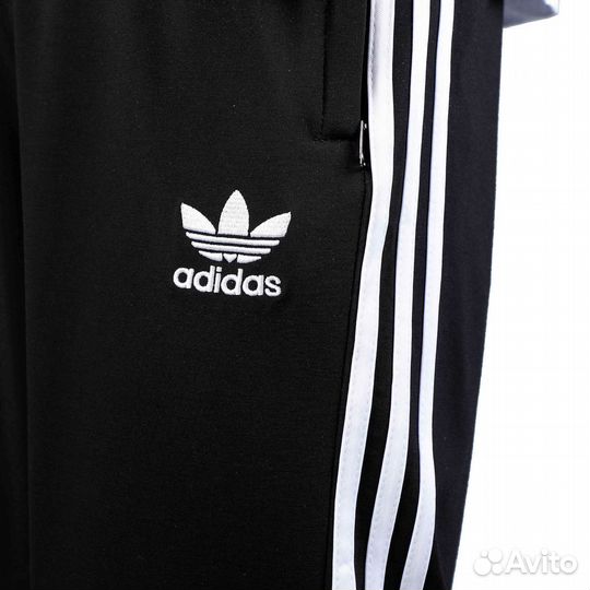 Шорты Adidas