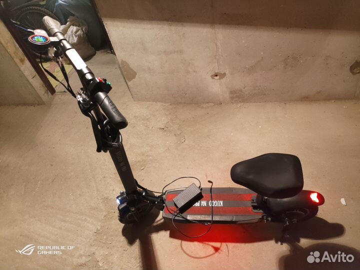 Самокат взрослый электрический Kugoo M4 Pro 2019