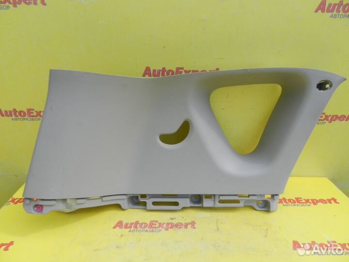 Обшивка стойки задняя левая Kia Soul II 2014-2019