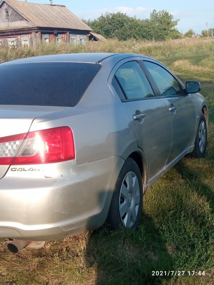 Mitsubishi Galant: фото владельца