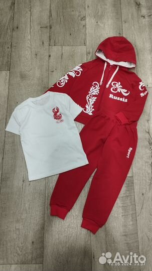 Пакет одежды на девочку р-р 98