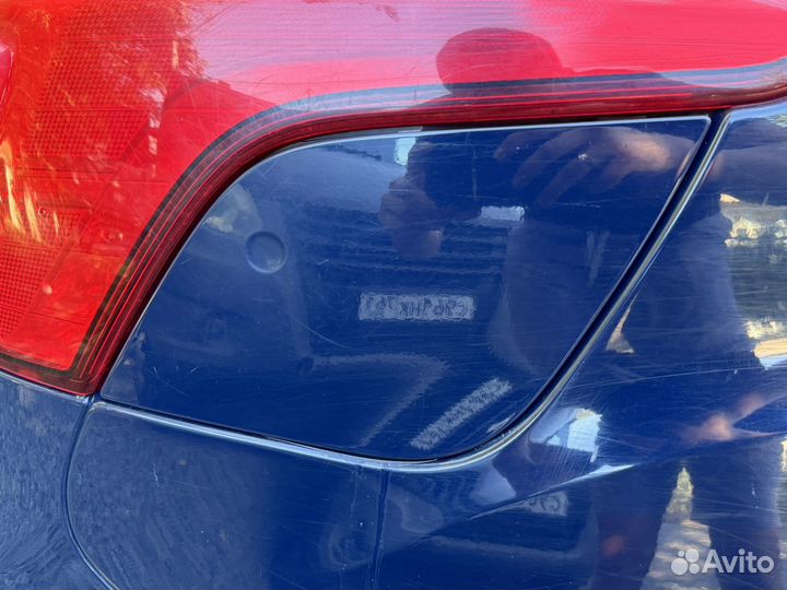 Лючок бензобака Ford Focus 3 дорест хетч