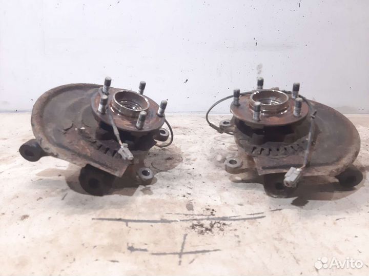 Кулак поворотный передний инфинити FX35 S50