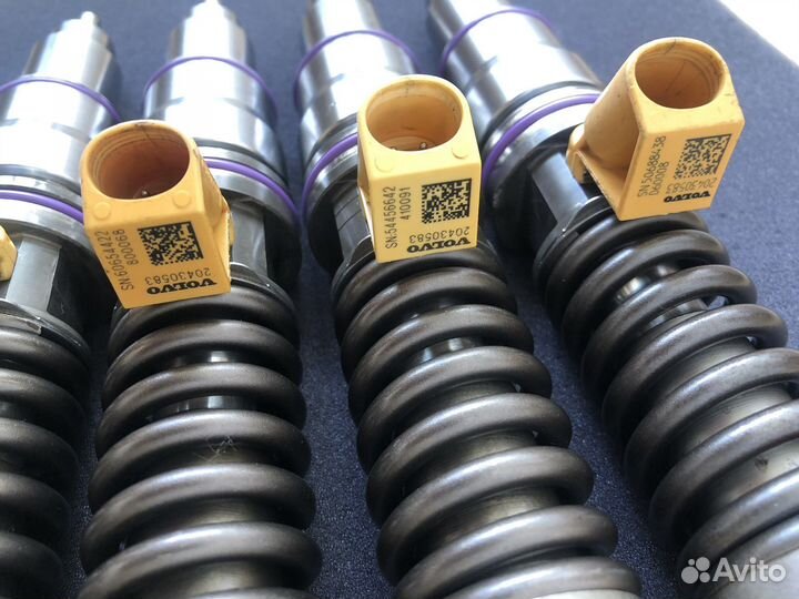 Форсунки Volvo D12 20430583