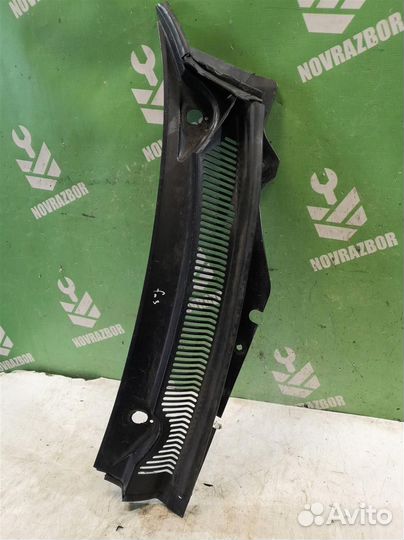 Решетка стеклоочистителя Форд Мондео 3