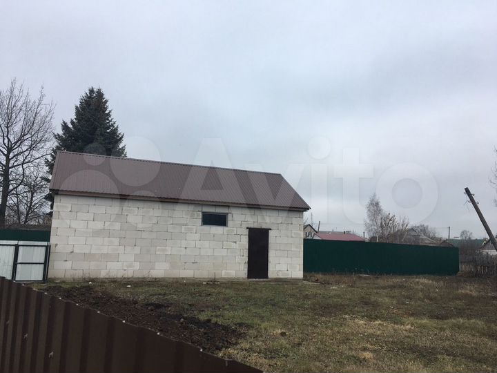 Гараж, > 30 м²