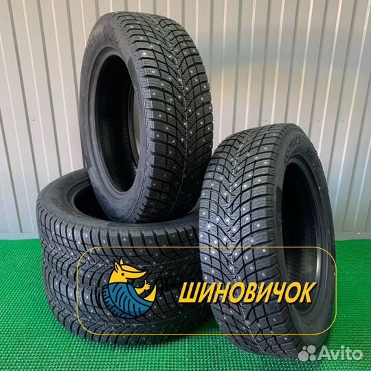 Armstrong Ski-Trac S 235/60 R18 107T