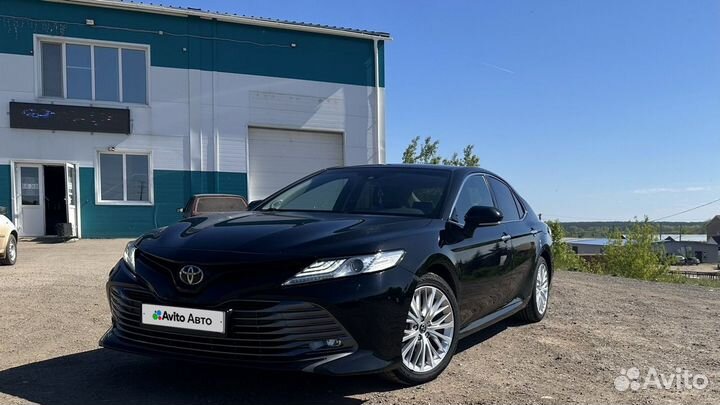 Toyota Camry 2.5 AT, 2019, 85 600 км