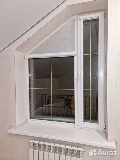 Жалюзи Рулонные шторы на скошенное окно