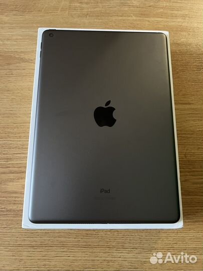 Apple iPad 7 поколения 32 гб