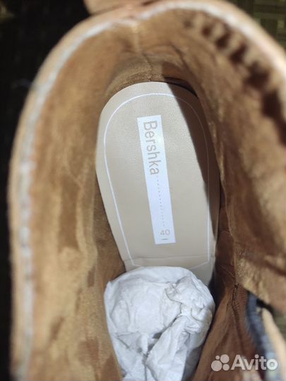 Ботильоны, 40 Bershka