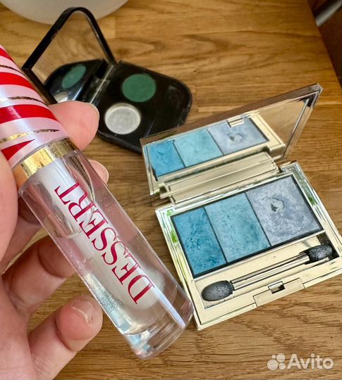 Тени и блеск для губ - Пакетом