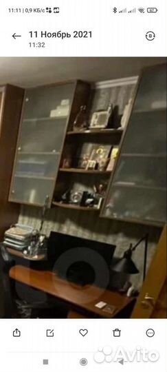 Книжный шкаф