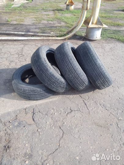 Hankook Dynapro HP RA23 215/60 R17