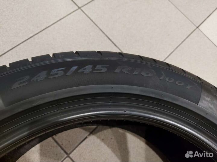 Pirelli P Zero 275/40 R18 и 245/45 R18