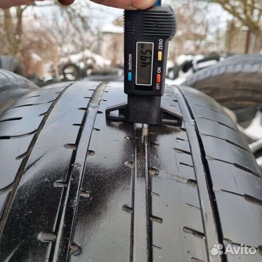 Pirelli P Zero Asimmetrico 245/50 R18