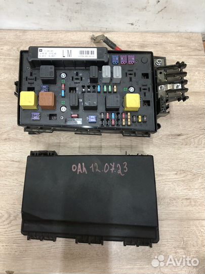 Блок предохранителей Opel Astra h